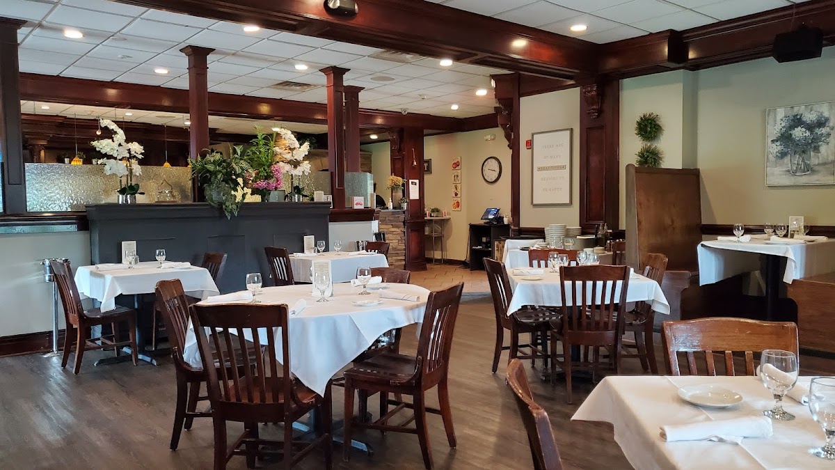 Acquaviva Restaurant